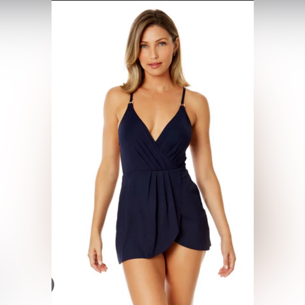 Anne Cole Swimsuit. NWT